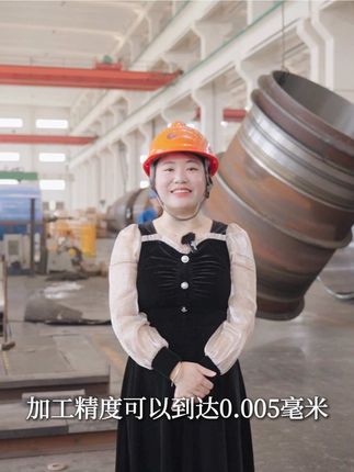 常州市武进广宇花辊机械有限公司：广宇花辊机械的12号产线生产的各类大直径铸片辊加工精度可以到0.005毫米、辊内部温控能达到0.5度以内。广宇利用高精密设备配合严谨的加工工艺所生产出的铸片辊的综合精度